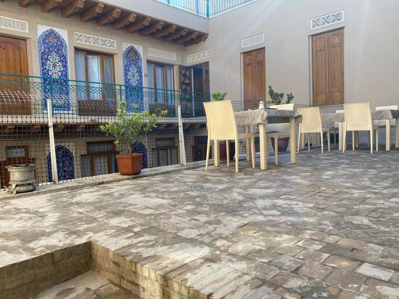 Mahbubakhon Guest House In Old City Buxoro Luaran gambar